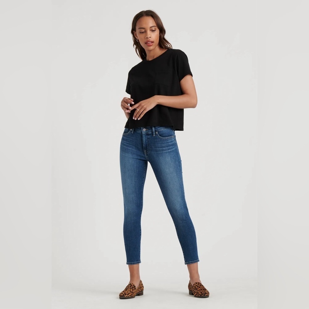 Lucky Brand Mid Rise Ava Crop Jean